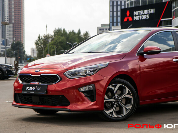 2018 Kia Ceed III, красный - вид 15