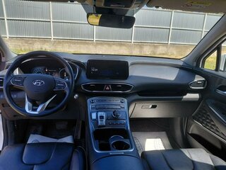 2021 Hyundai Santa Fe IV Рестайлинг, белый, 2820000 рублей, вид 5