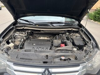 2014 Mitsubishi Outlander III, чёрный, 1300000 рублей, вид 5