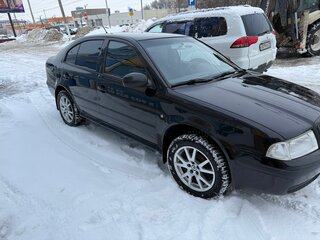 2010 Skoda Octavia I (A4) Рестайлинг, чёрный, 540000 рублей, вид 2