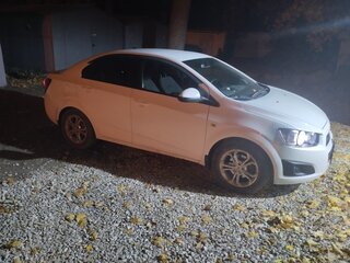 2015 Chevrolet Aveo II, белый, 610000 рублей, вид 5