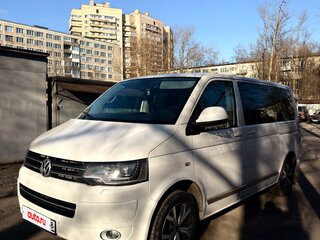 2012 Volkswagen Multivan T5 Рестайлинг, белый, 2100000 рублей, вид 1