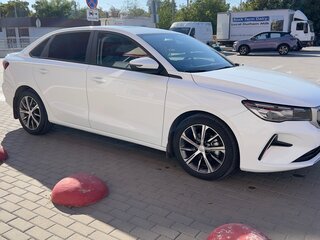 2024 Geely Emgrand II, белый, 1620000 рублей, вид 4