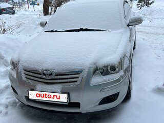 2006 Toyota Avensis II Рестайлинг, серебристый, 950000 рублей, вид 1