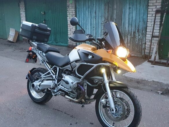 2004 BMW R 1200 GS, оранжевый, 700000 рублей