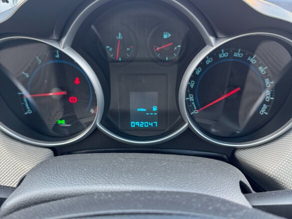 2013 Chevrolet Cruze I Рестайлинг, серебристый - вид 8