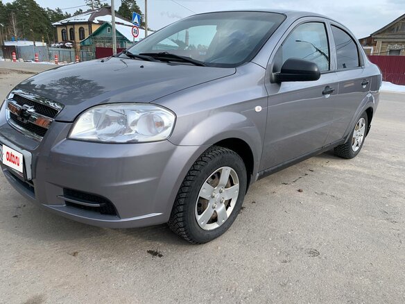2010 Chevrolet Aveo I Рестайлинг, серый, 390000 рублей - вид 1