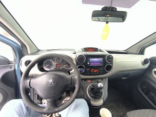 2013 Peugeot Partner II Рестайлинг, синий, 590000 рублей, вид 5
