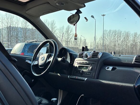 2009 Smart Fortwo II, серебристый, 700000 рублей - вид 12