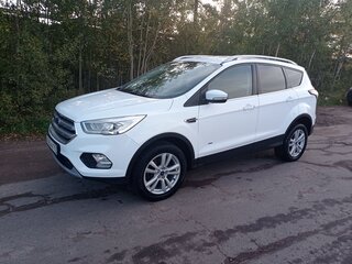 2018 Ford Kuga II Рестайлинг, белый, 1899000 рублей, вид 2