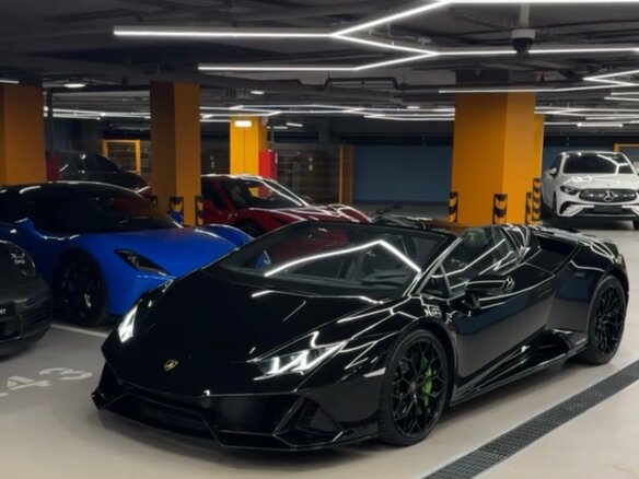 2020 Lamborghini Huracán I Рестайлинг, чёрный, 24800000 рублей - вид 1