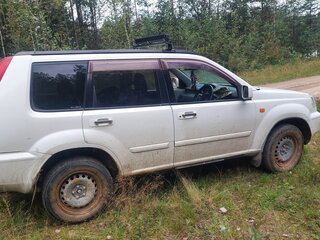 2001 Nissan X-Trail I, белый, 380000 рублей, вид 2