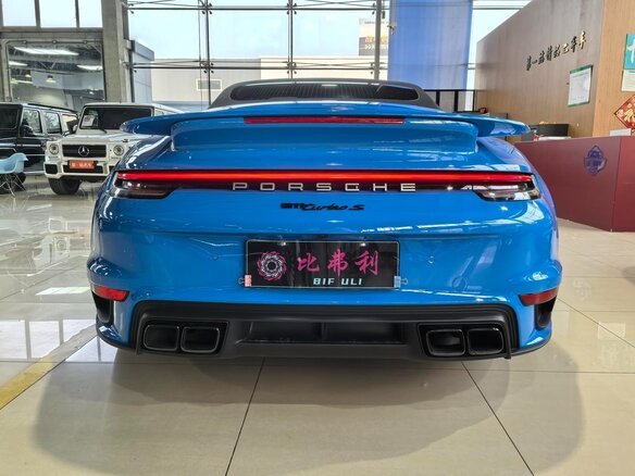 2025 Porsche 911 Turbo S VIII (992) Рестайлинг, голубой, 43333666 рублей - вид 7