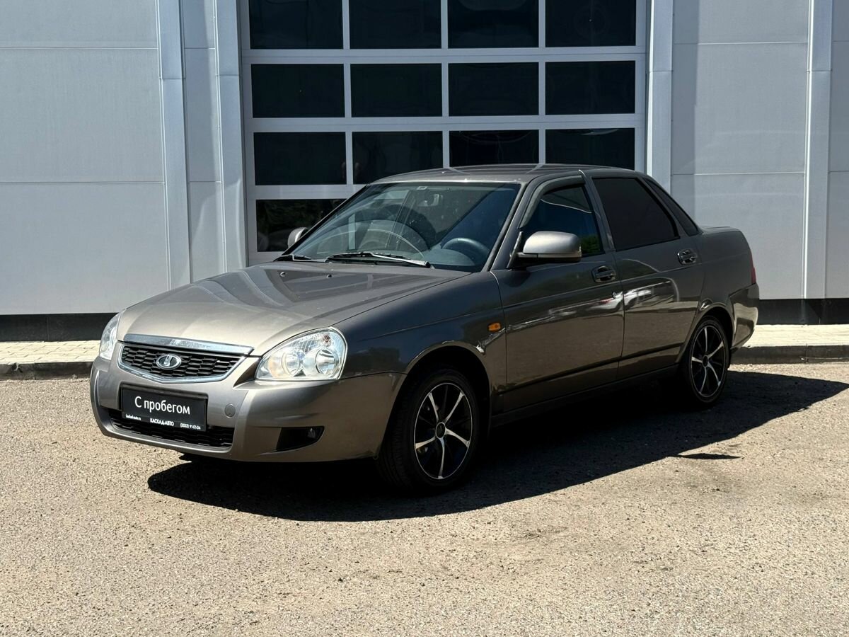 Открыть фотографии: Lada (ВАЗ) Priora I Рестайлинг
