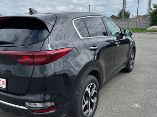 2020 Kia Sportage IV Рестайлинг, чёрный, 2010000 рублей, вид 5