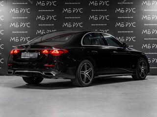 2025 Mercedes-Benz E-Класс 300 VI (W214, S214), чёрный, 8779000 рублей, вид 4