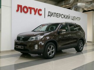 2017 Kia Sorento II Рестайлинг, коричневый, 2399000 рублей, вид 1