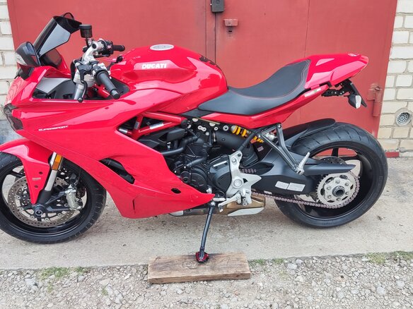 2017 Ducati Supersport, красный, 899000 рублей - вид 3