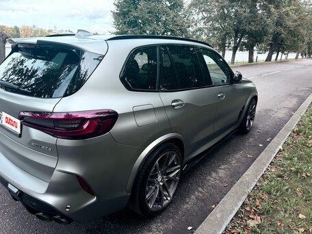 2021 BMW X5 M Competition III (F95), серый, 14000000 рублей, вид 5