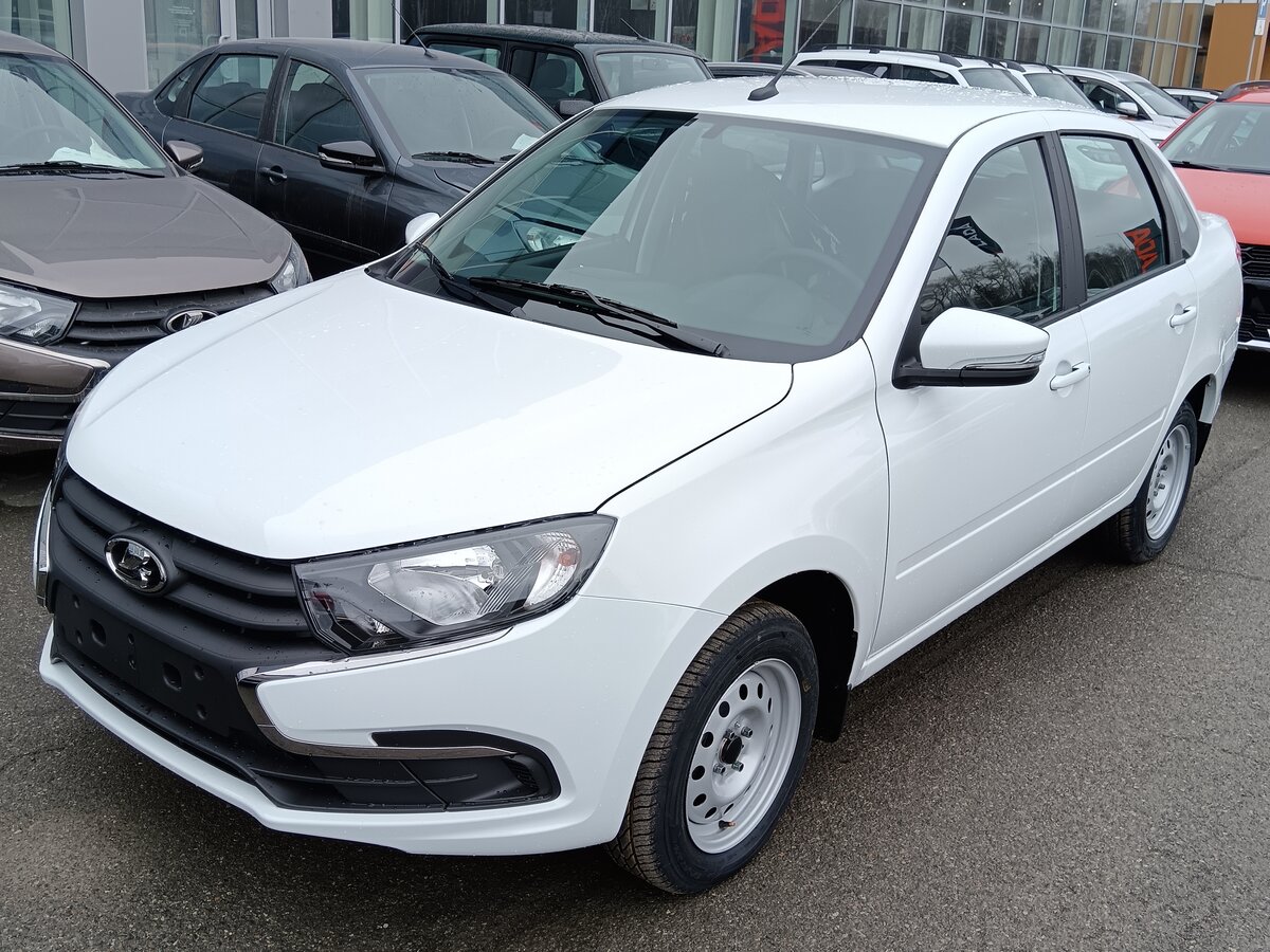 Открыть фотографии: Lada (ВАЗ) Granta I Рестайлинг