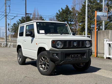 Suzuki Jimny IV
