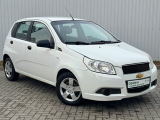 2010 Chevrolet Aveo I Рестайлинг, белый, 399000 рублей, вид 4