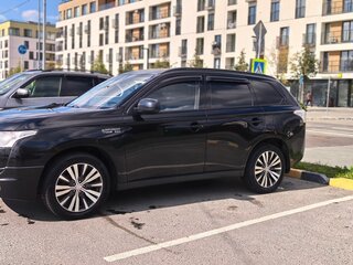 2013 Mitsubishi Outlander III, чёрный, 1200000 рублей, вид 3