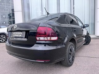 2019 Volkswagen Polo V Рестайлинг, чёрный, 1125000 рублей, вид 5