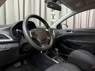 2021 Hyundai Solaris II Рестайлинг, красный, 1319777 рублей, вид 5