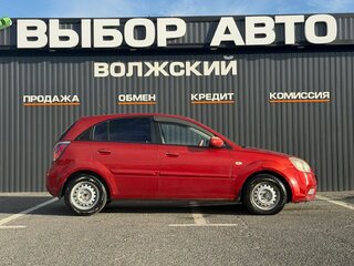 2011 Kia Rio II Рестайлинг, красный, 570000 рублей, вид 3