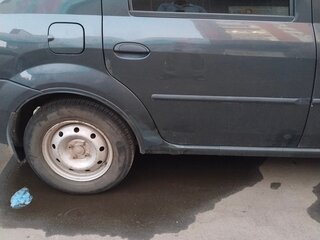 2009 Renault Logan I, серый, 310000 рублей, вид 4