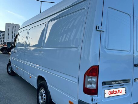2017 Mercedes-Benz Sprinter Classic, белый, 2000000 рублей, вид 4