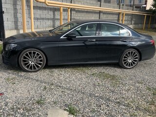 2019 Mercedes-Benz E-Класс 220 d V (W213, S213, C238), чёрный, 3500000 рублей, вид 3