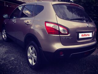 2011 Nissan Qashqai I Рестайлинг, коричневый, 949696 рублей, вид 3