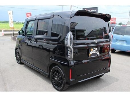 2023 Honda N-BOX II Рестайлинг, чёрный, 810000 рублей, вид 5