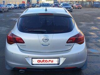 2010 Opel Astra J, серебристый, 620000 рублей, вид 5