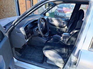 2005 Kia Sportage Grand I, серебристый, 600000 рублей, вид 4