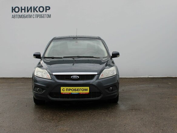 2011 Ford Focus II Рестайлинг, серый - вид 2