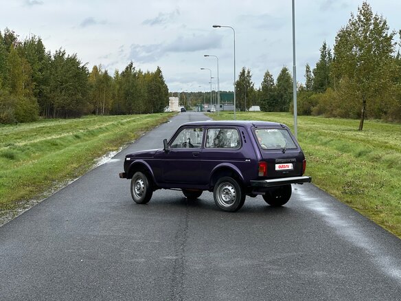 2002 Lada (ВАЗ) 2121 (4x4) I Рестайлинг, фиолетовый - вид 5