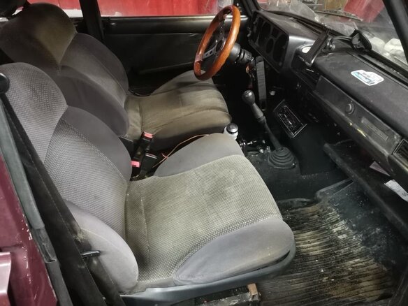 2005 Lada (ВАЗ) 21053-20, пурпурный, 90000 рублей - вид 8