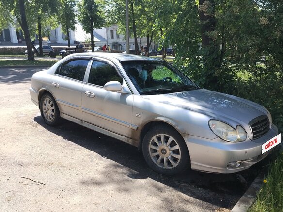 2004 Hyundai Sonata ТагАЗ IV (EF) Рестайлинг, серебристый, 245000 рублей - вид 1