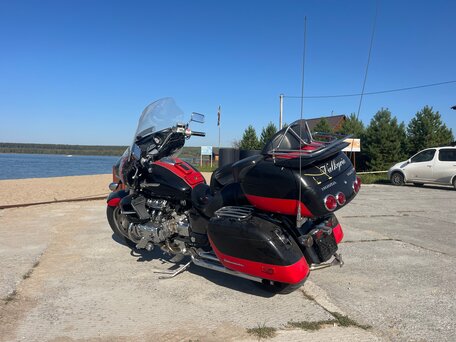 2000 Honda Valkyrie 1500, чёрный, 700000 рублей, вид 2