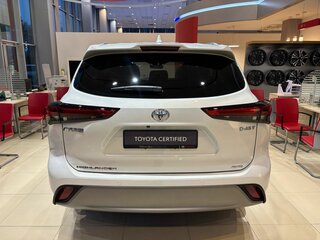 2026 Toyota Highlander IV (XU70), белый, 5650000 рублей, вид 5