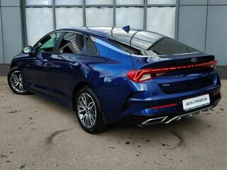 2021 Kia K5 III, синий, 2230000 рублей, вид 5