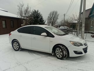 2014 Opel Astra J Рестайлинг, белый, 820000 рублей, вид 2
