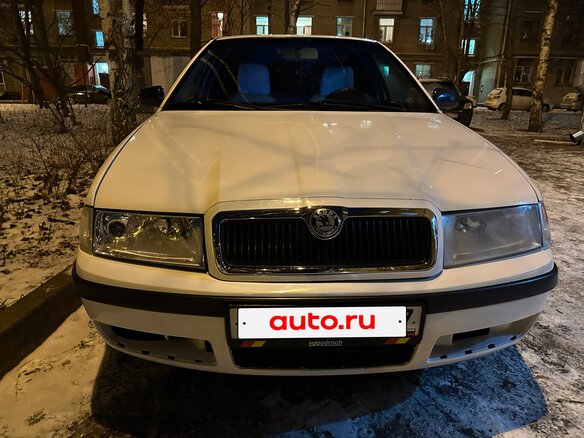 2010 Skoda Octavia I (A4) Рестайлинг, белый, 695000 рублей