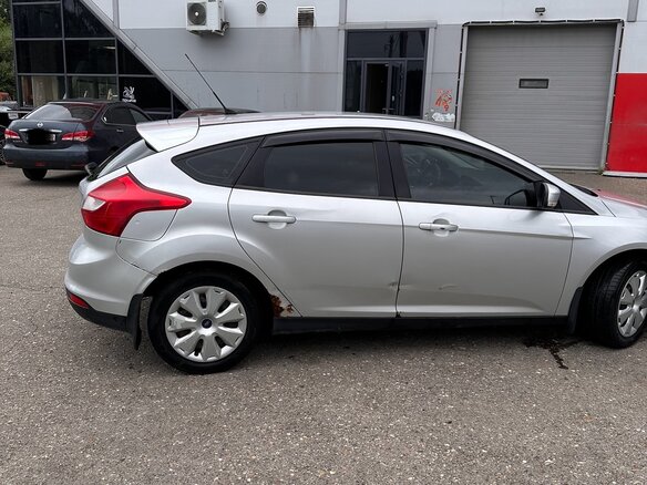 2011 Ford Focus III, серый - вид 6