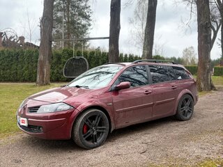 2006 Renault Megane II Рестайлинг, красный, 520000 рублей, вид 4