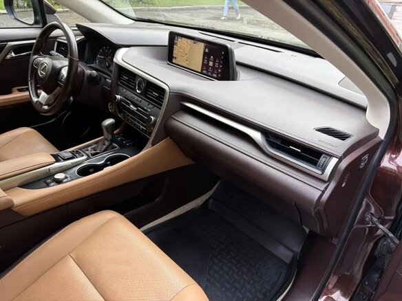 2017 Lexus RX 200t IV, коричневый, 4200000 рублей - вид 6