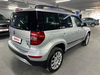 2014 Skoda Yeti I Рестайлинг, серебристый, 1049000 рублей, вид 5